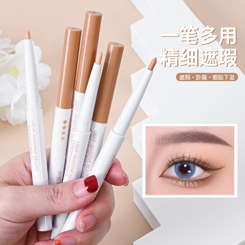 Light Concealer Pen Covers Eyebrows, Conceals Tear Troughs, Dark Circles, Spots, Acne Marks, Modifies Facial Concealer Silkworm Pen for Women