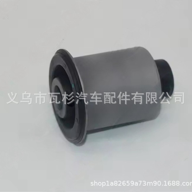 Suitable for Mitsubishi Pajero car suspension rubber bushing MR510417 control arm bushing MR510420