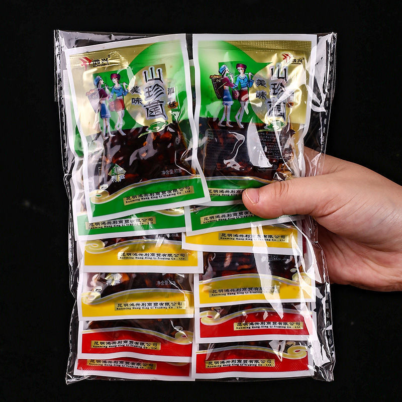 Yunnan specialty chicken fir Boletus pine mushroom wild fungus instant snack snack leisure food serving food