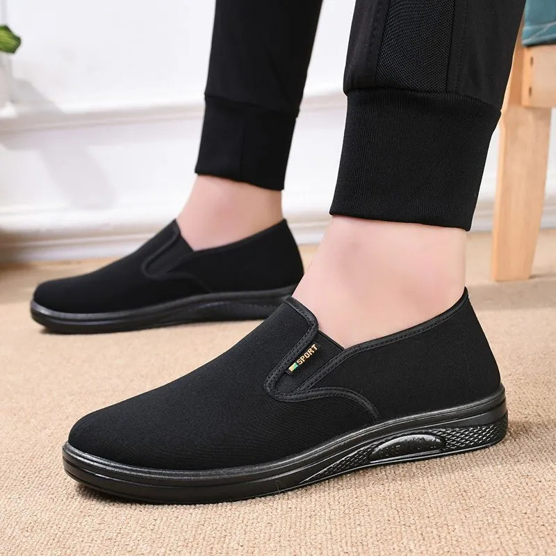 Old Beijing cloth shoes men's casual cloth shoes work slip-on soft bottom cloth shoes dad shoes black cloth shoes wholesale