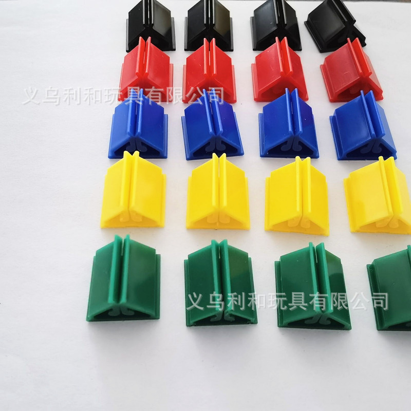 Transparent Triangular Card Holder, Business Card Holder, Poker Color Card Holder, Can Be Used to Make Colorfuls, Board Games, Toys, Accessories, Documents