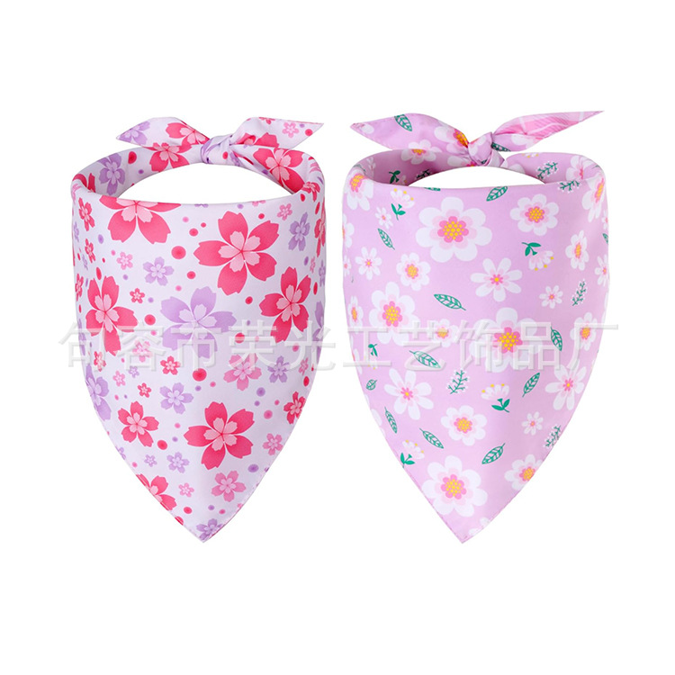 Dog and Cat Saliva Towel New Printed Pet Triangle Towel Small and Medium-Sized Dog Pet Scarf Birthday Holiday Decoration