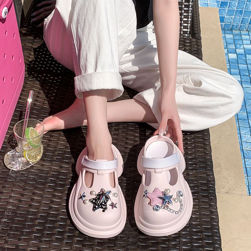 Fashion Perforated Rhinestone 2025 Women's Summer Outdoor Platform Sole New Sweet Non-Slip Height-Increasing Thick-Soled Closed-Toe Sandals
