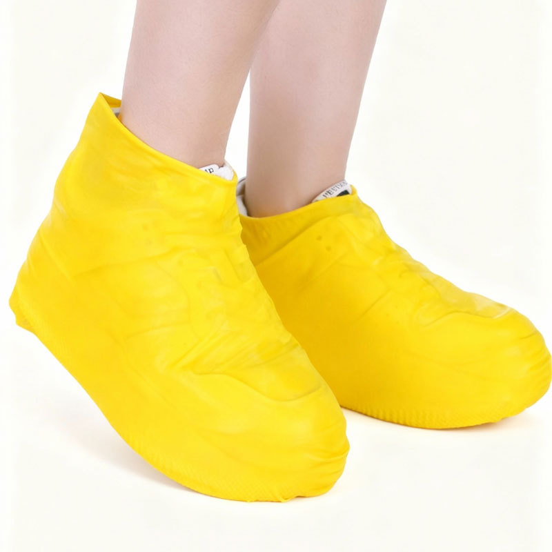 Latex Shoe Covers Are Snow-Proof and Rain-Proof for Outdoor Travel. Thickened Non-Slip and Wear-Resistant Shoe Covers for Adults and Kidsren. Waterproof Silicone Shoe Covers