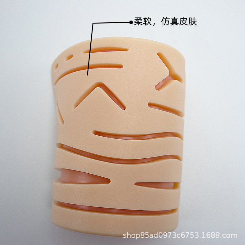Multi-Wound Silicone Skin Elasticity Medical Student Suture Training Wound Suture Simulated Skin Suture Surface with Mesh