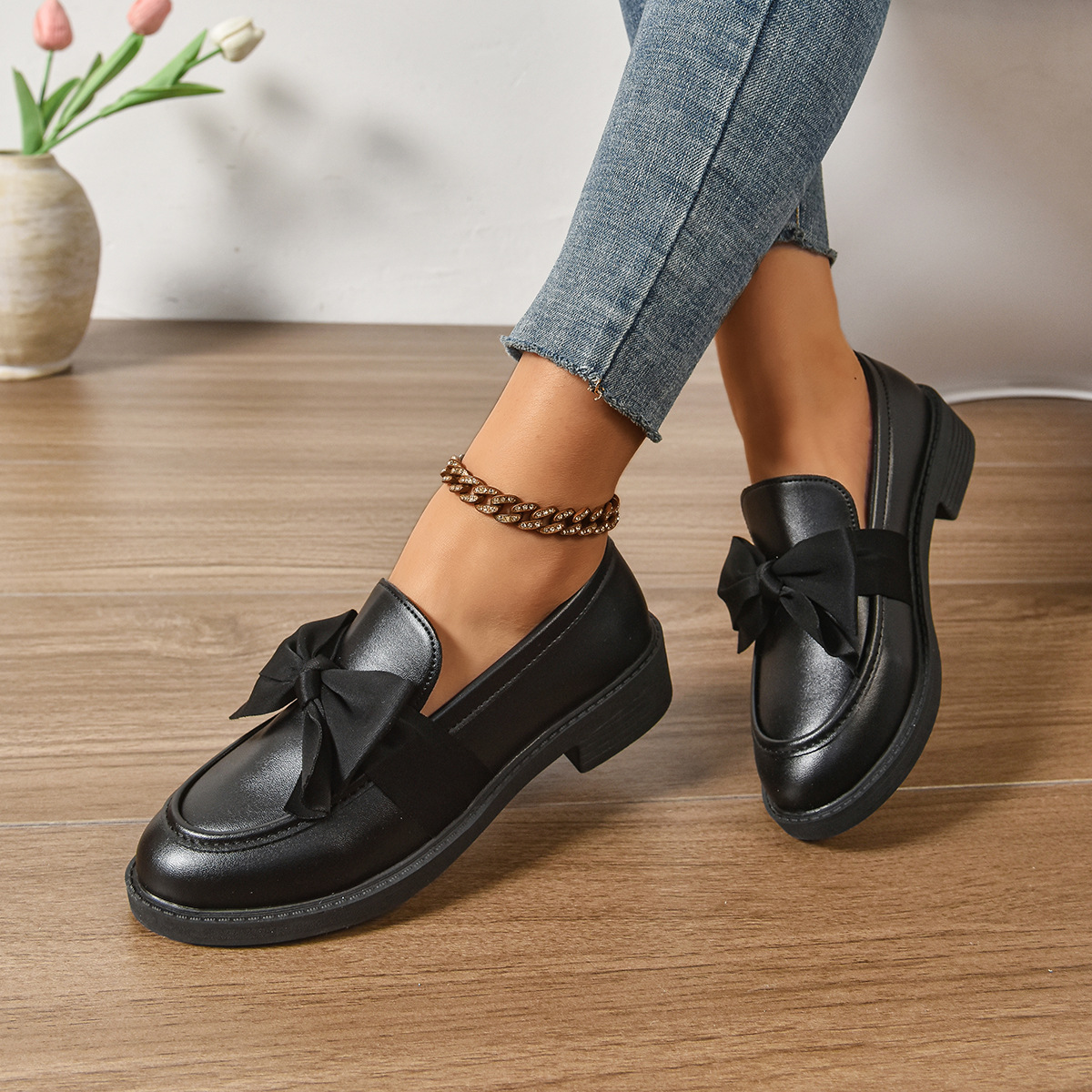 British Style Small Leather Shoes 2025 Spring & Fall New Versatile Flats Women's Shoes Pure Color Bow Shoes Thick Heel Loafers for Women
