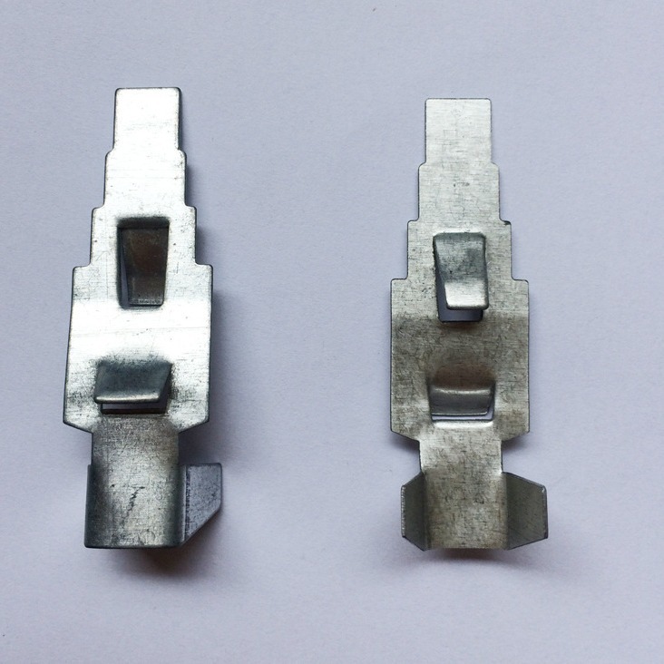 IRON File Cabinet laminate double row flower button partition plate buckle iron cabinet grid plate bracket foot bracket