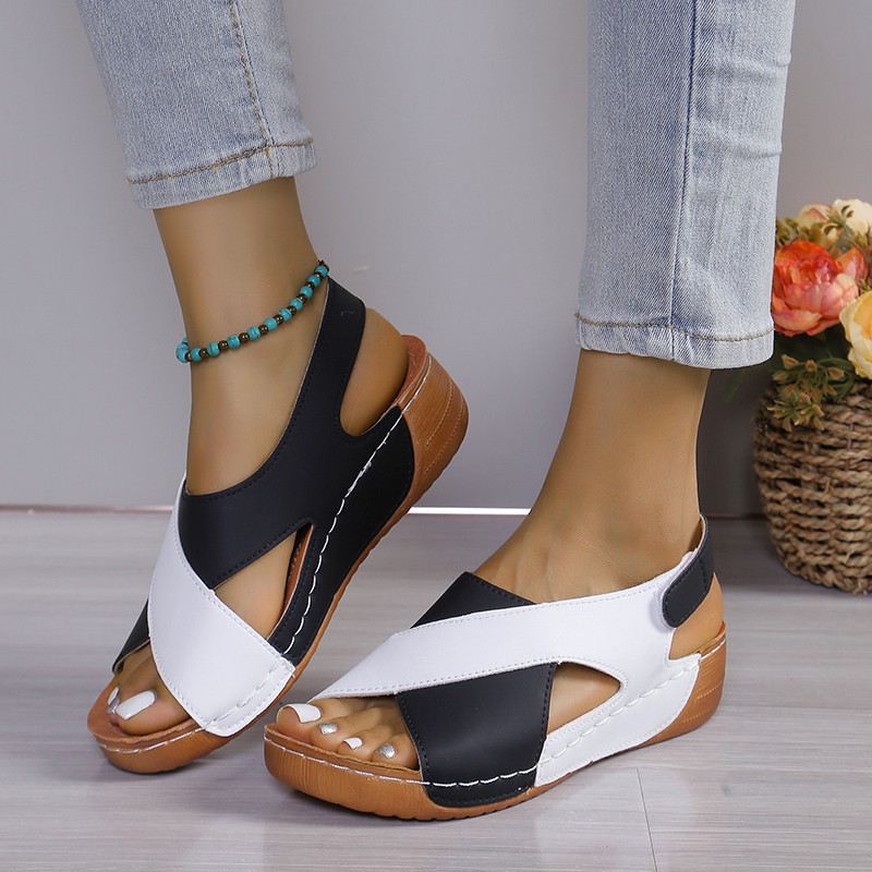 Foreign Trade Sandals Women's Summer New European and American Cross-border plus size Fish Mouth Cross Platform Thick Bottom Velcro Women's Sandals 43