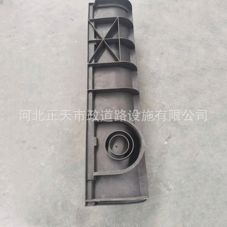 hdpe drainage ditch outdoor linear drainage ditch outdoor courtyard garden finished plastic drainage ditch U-shaped groove 300