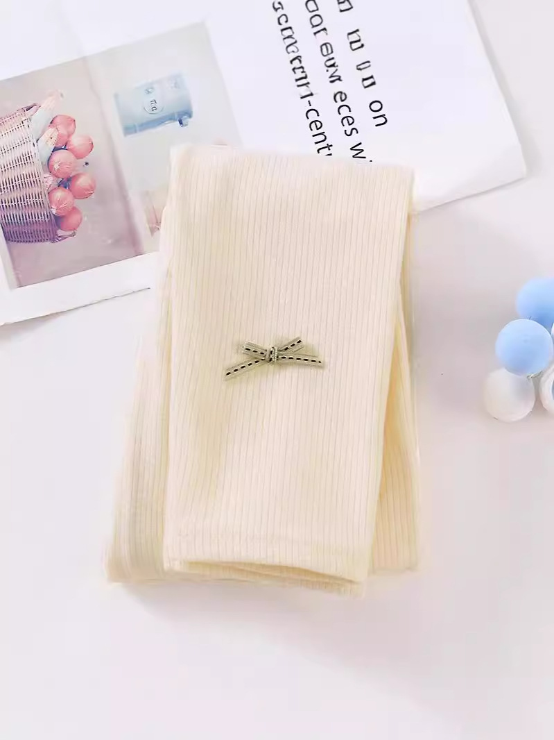 Girls' Leggings Spring & Fall Thin Outer Wear Versatile Kidsren's Pants Autumn and Winter Multi-color Western Style Big Kidsren's Leggings Thin Velvet