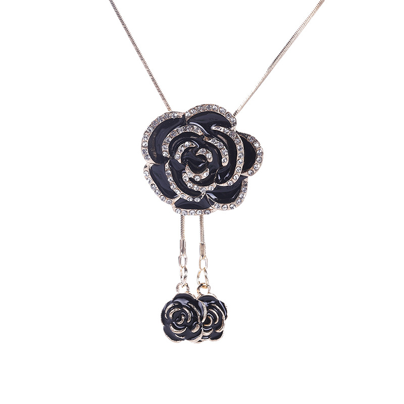 Factory direct supply flower sweater chain female high sense pendant pendant long necklace new tassel jewelry wholesale