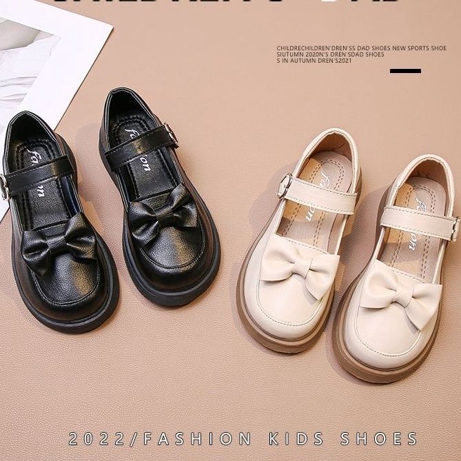 Кожаные туфли для девочек универсальные мягкие подошвенные модные принцессы 2025 весна новые детские кожаные туфли для маленьких и старших детей производственные