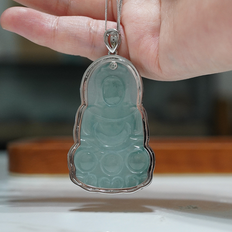 Platinum Pt950 Cultivated Diamond Jade Guanyin Inlaid Full Diamond Pendant