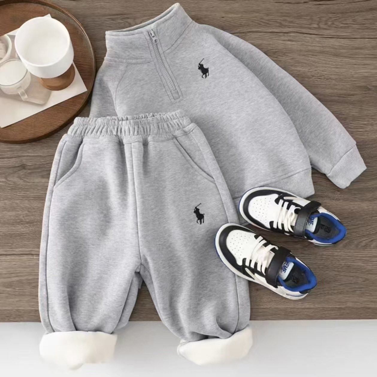 Children's Fleece Sweatshirt Trendy Brand Kidsren's Clothing Winter Thickeneded Warm Sports Suit Korean Boys 2-Piece Set Wholesale