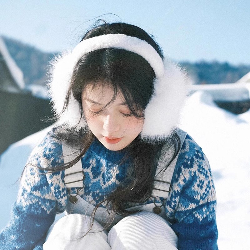 Northeast Travel Plush Earmuffs for Women in Winter, Cute White Warm Anti-Freeze Earmuffs, Earbags, Versatile Earmuffs