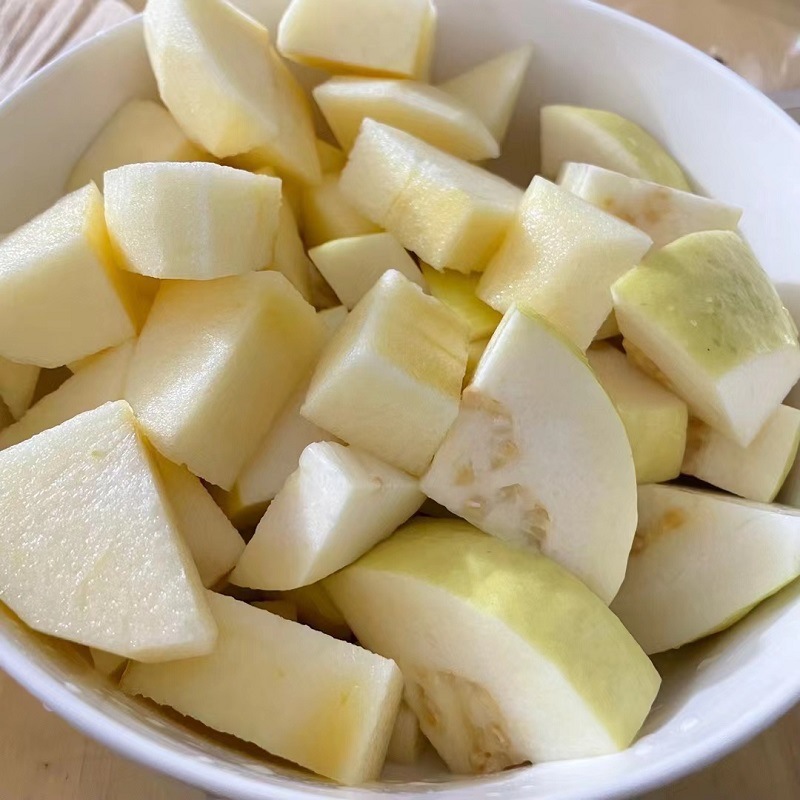 Fujian Creamy Guava, White-Fleshed Guava, Tree-Ripened, Low-Sugar, Fresh Fruit, Sweet and Soft, Wholesale, Direct Delivery from Fujian