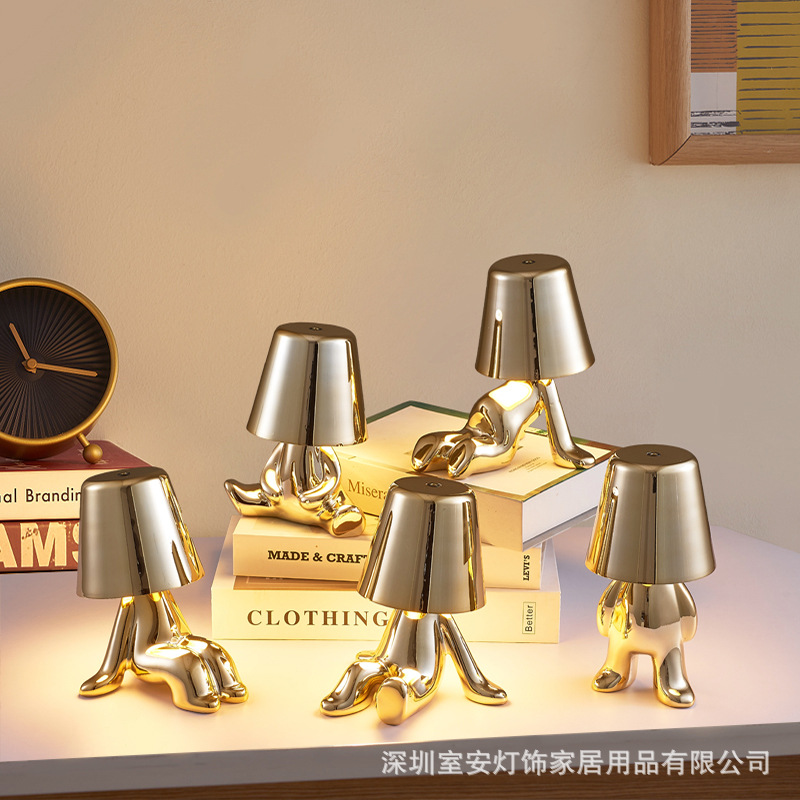 Перезаряжаемая настольная лампа Little Golden Man, креативная, современная, ночная лампа, защитная для глаз