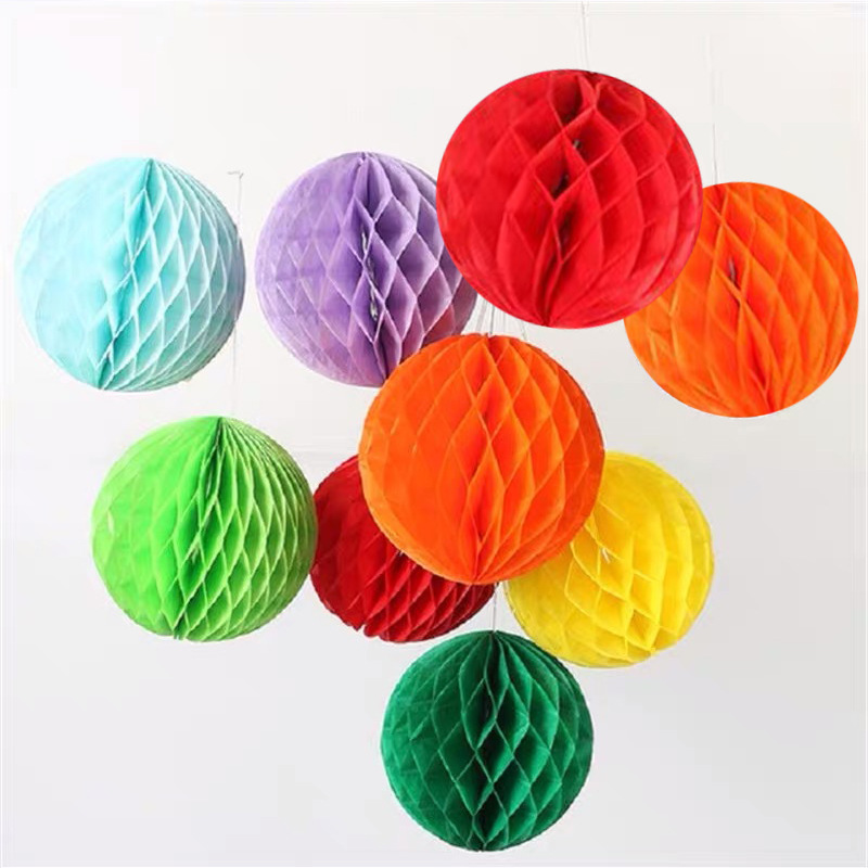 Wedding paper honeycomb ball paper lantern ornaments wedding background wall wedding room layout wedding holiday party scene decoration