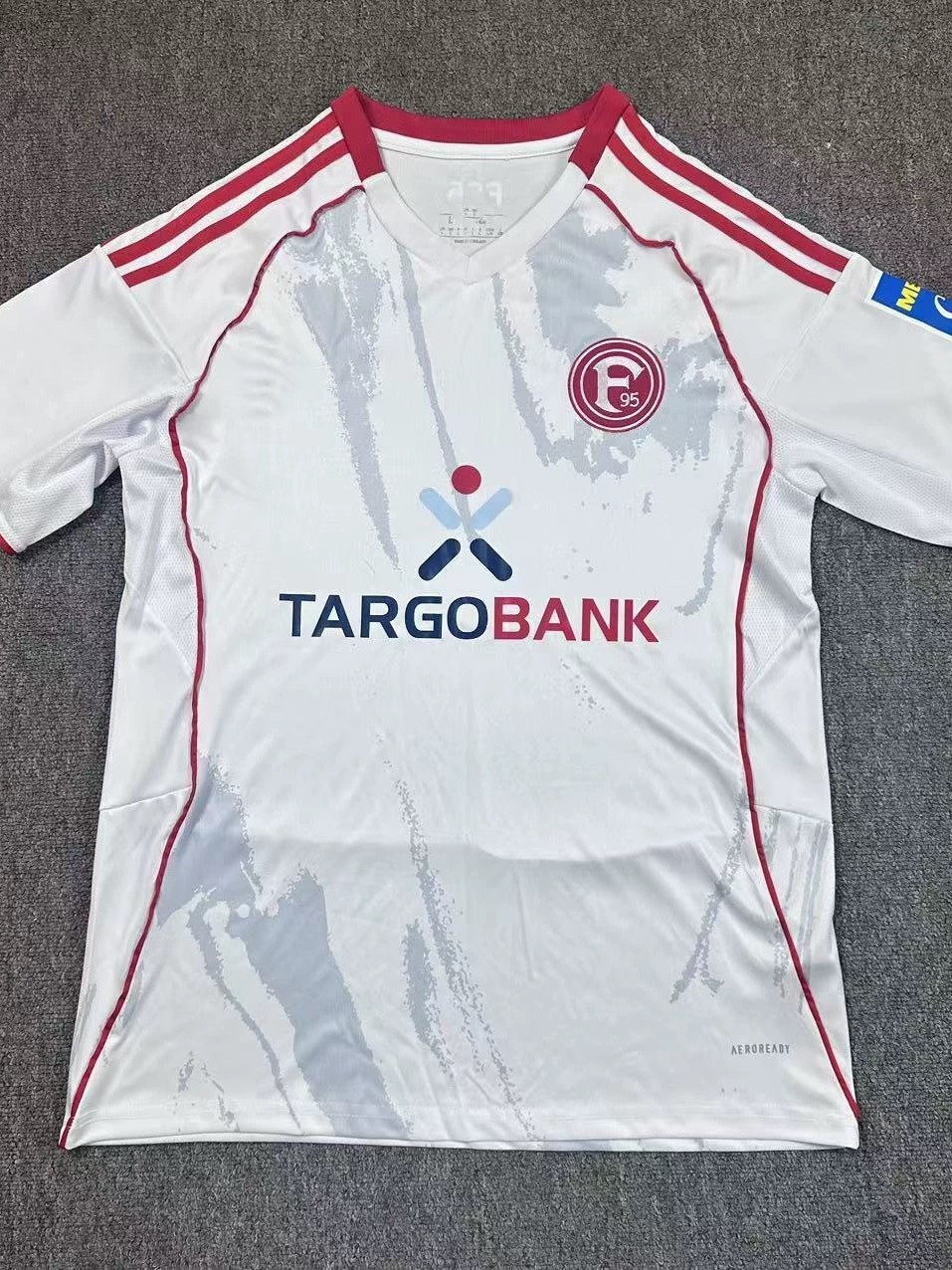 Football Uniforms, Customized Badminton Tennis Uniforms, Adult Game Training Jerseys, Team Uniforms, Short-Sleeved Sports Tops with Printed Logos