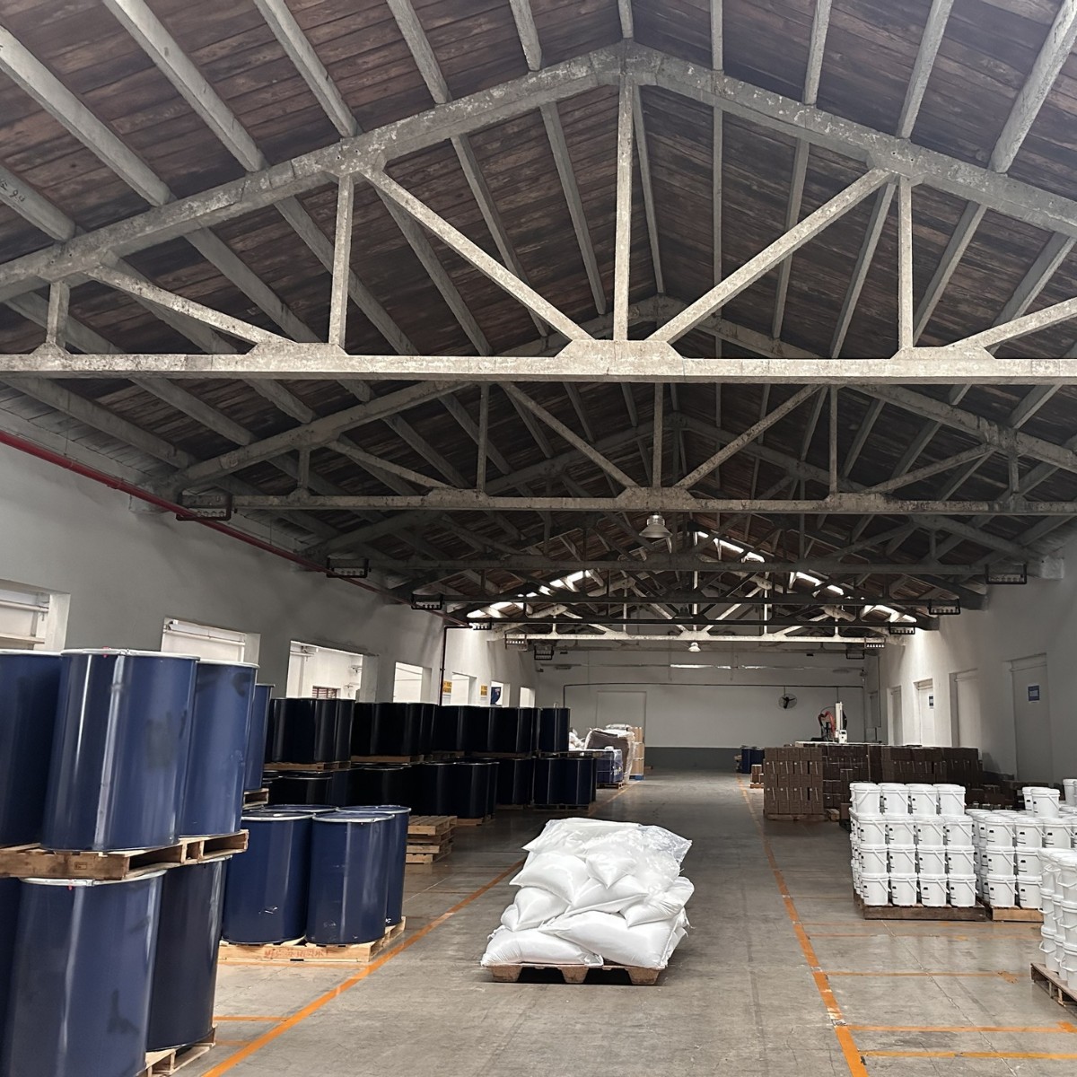 Spray-Type Paper Waterproofing Agent, Lotus Leaf Effect, Transparent Emulsion Hydrophobic Agent, High Dilution Ratio