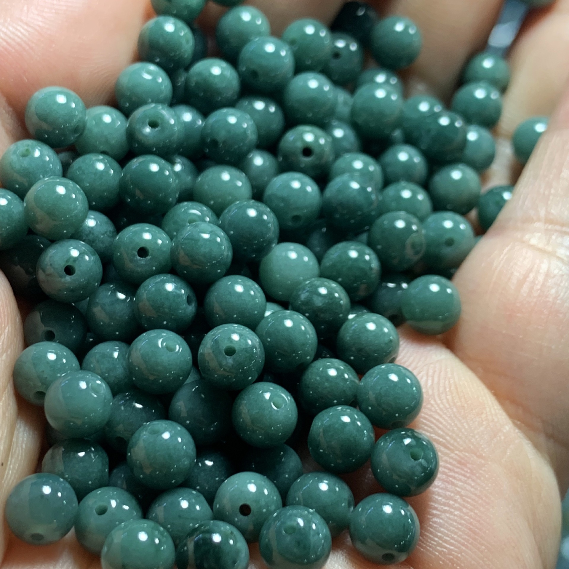Natural A-Grade Jadeite Ice Old Blue Water Material Snowflake Cotton Round Beads Single Bead Rice Beads Large and Small Loose Beads Accessories DIY Wholesale