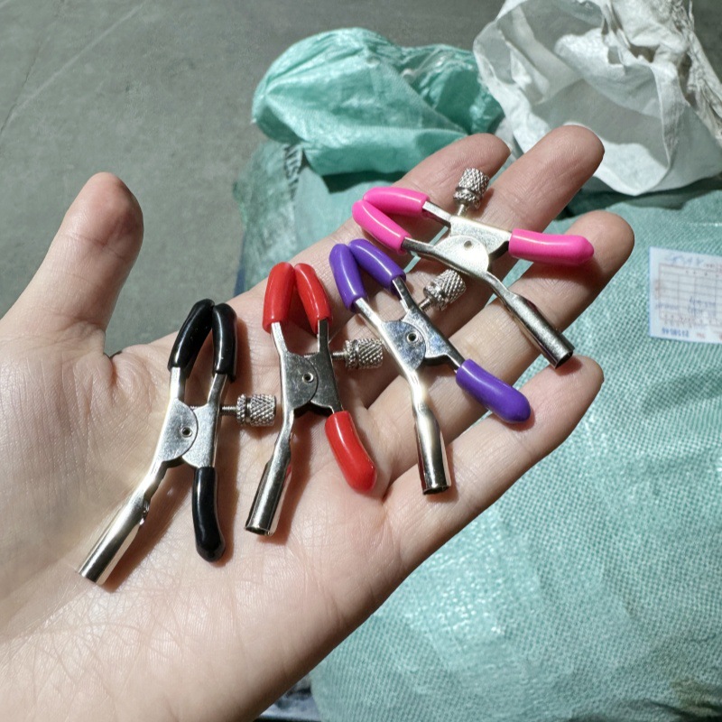 Discount sexy clip breast clip crocodile clip crafts adult alternative toys hardware products Bell
