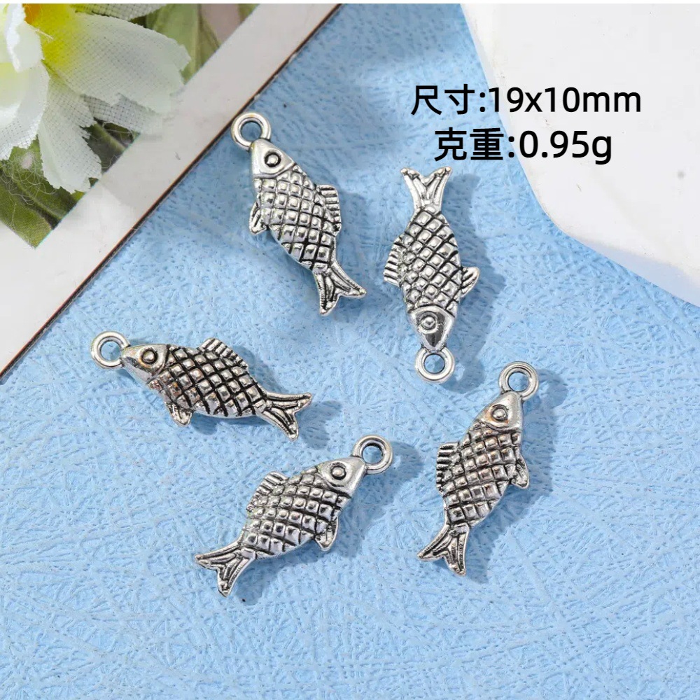 DIY Zinc Alloy Jewelry Accessories Marine Animal Small Carp Pendant Pendant Necklace Earrings Bracelet Accessories Material