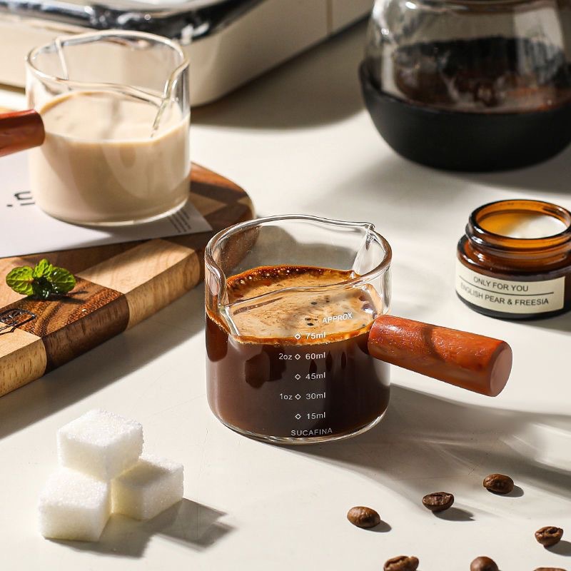 Coffee Measuring Cup Creative Wooden Handle Small Milk Cup Glass Small Wooden Handle Milk Jug Mini Seasoning Dipping Dish Coffee Utensils