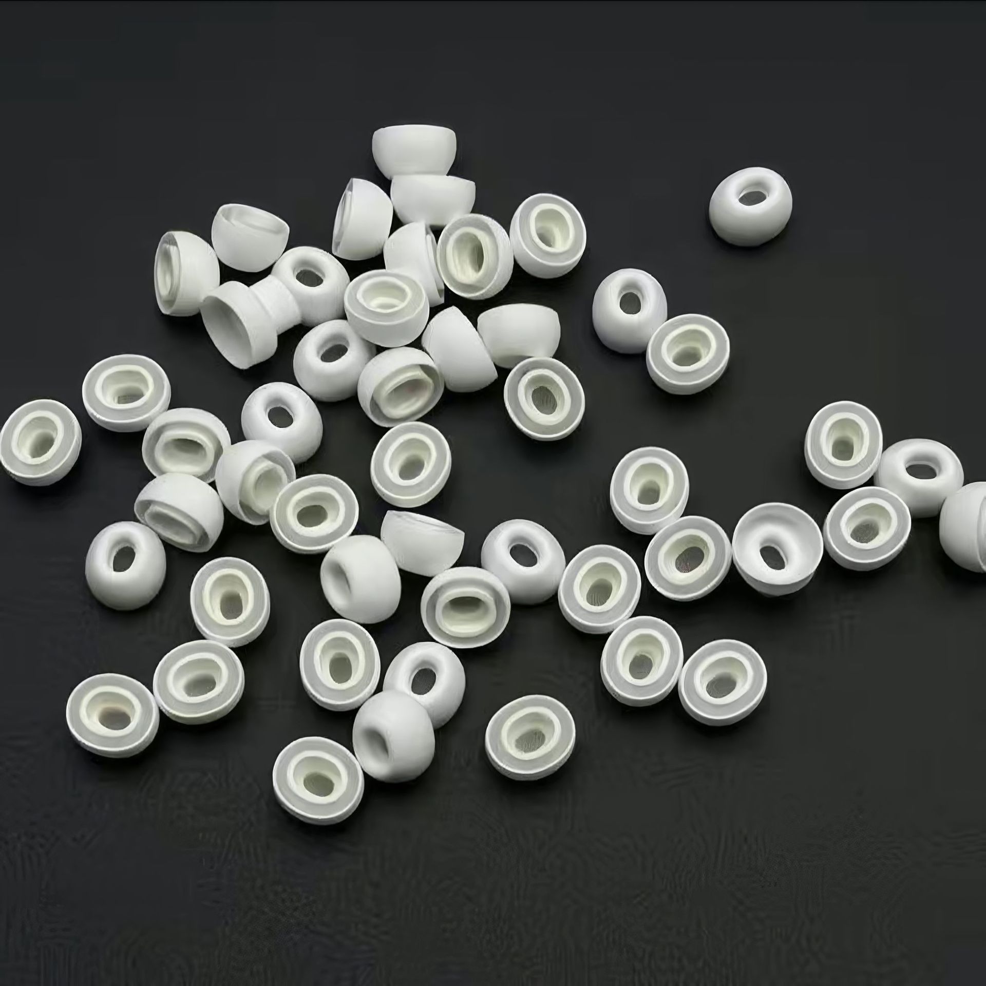 Suitable for 2025 Apple's New AirPods Pro 3 Earbuds Bluetooth Headset Silicone Ear Cap Filter Protective Case