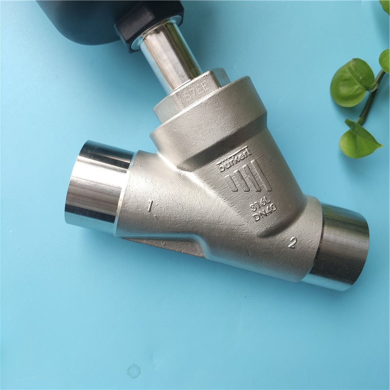 Burkert 2000 Pneumatic Angle Seat Valve Welding 33.7X2.0*2/2 Normally Closed, Dn25, Ptfe, 316 Valve Body
