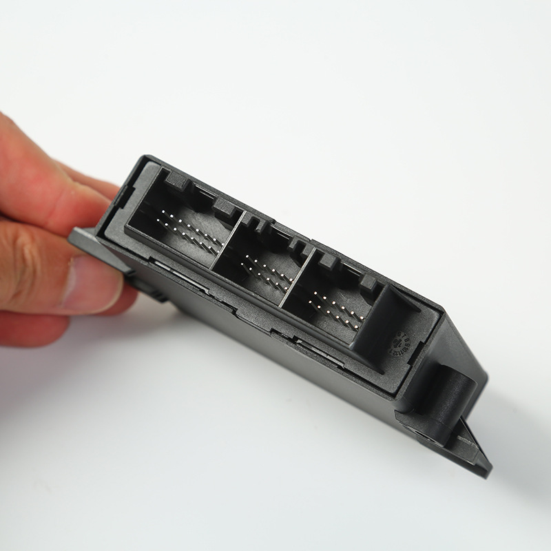 95B919475M 95B919475C Is Suitable for Porsche Reversing Radar Control Module