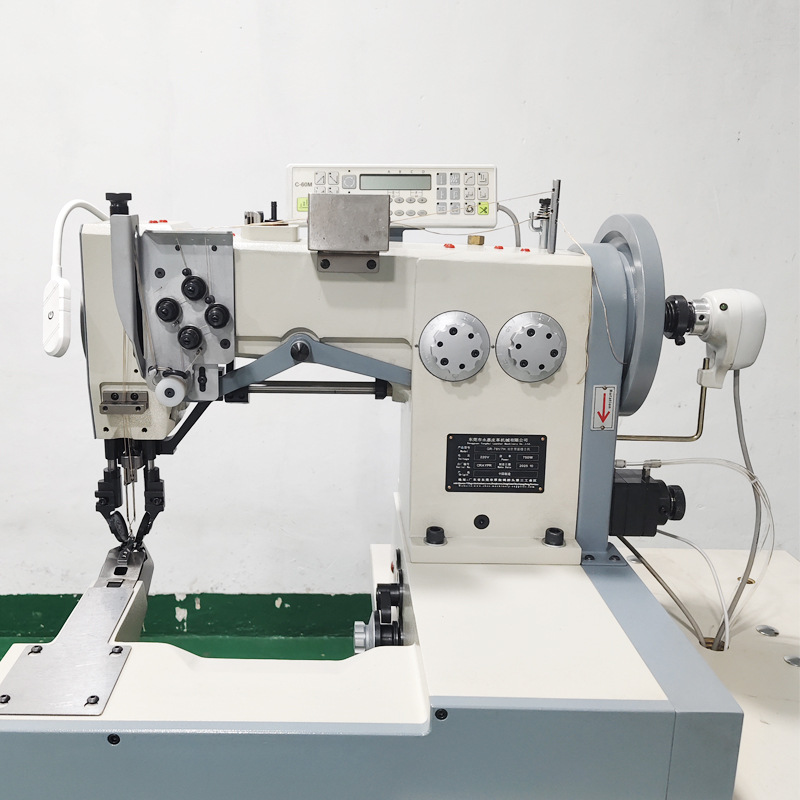 Yonghui Brand 781-7 Double Needle Flatbed Sewing Machine for Sewing Leather Thick Materials with Bottom and Upper Marking Lines