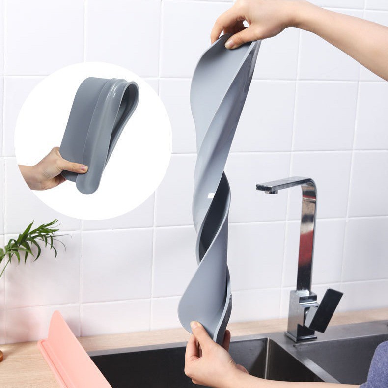 Thick Water Flapper for Sink Kitchen Splash-proof Faucet Toilet Sink Suction Cup Waterproof Water Flapper Baffle