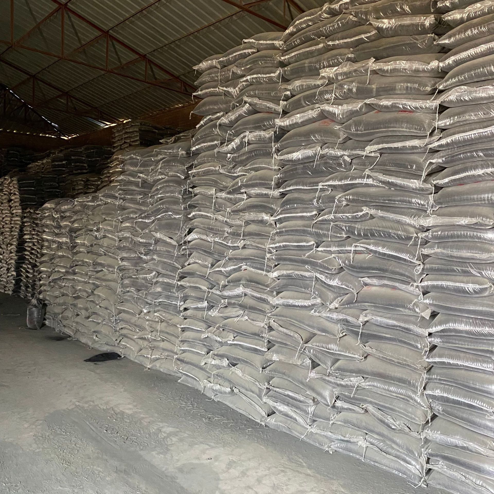 Bright Black Diamond Sand, Sandblasted Black Quartz Sand, Floor Aggregate, Black Sand, Weight Filling, Black Gold Sand