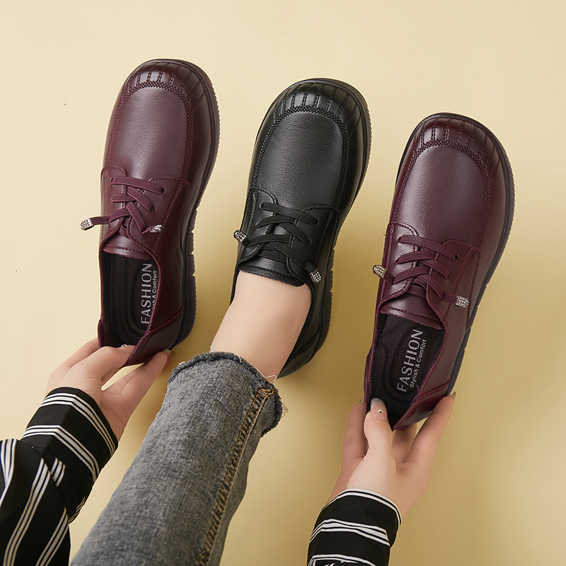 Velvet Women's Shoes Warm Autumn and Winter New Middle-aged and Elderly Beef Sole Mother Shoes Soft Sole Comfortable Casual Small Leather Shoes for Women
