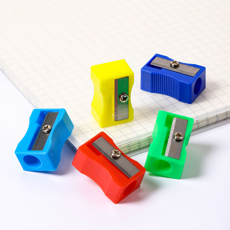 Mini color single hole rectangular plastic pencil sharpener primary school students pencil sharpener manual pencil sharpener stationery wholesale