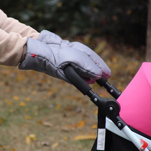 Baby Stroller Warm Gloves Winter Windproof and Antifreeze Thickeneded Velvet Stroller Armrest Hand Guard Outdoor Cold Protection