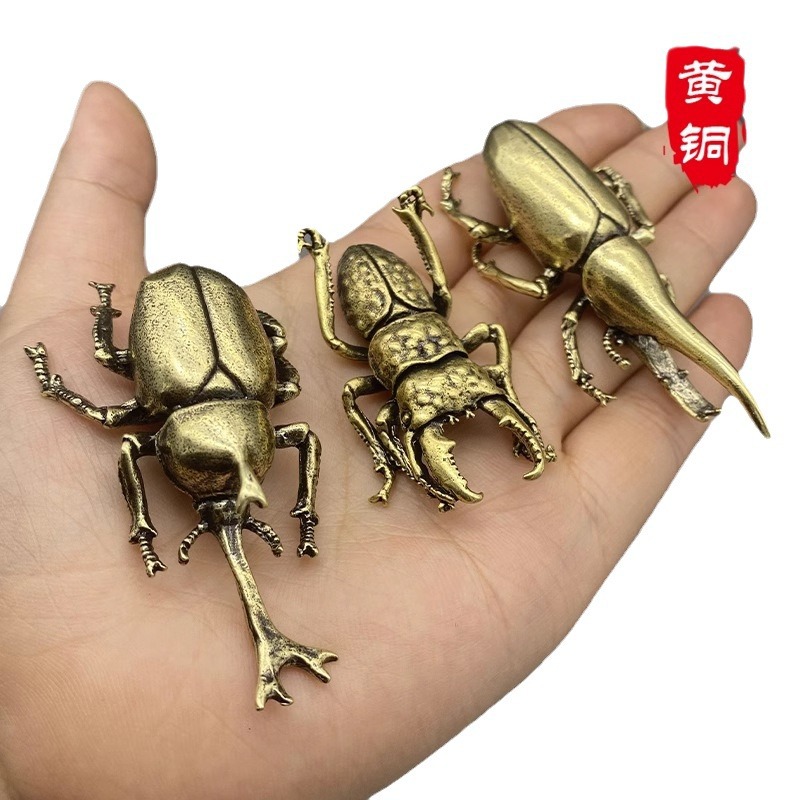 Brass Office Desktop Small Ornaments Beetle Insect Tea Pet Vintage Old Copper Crafts Gift Handle Play Piece