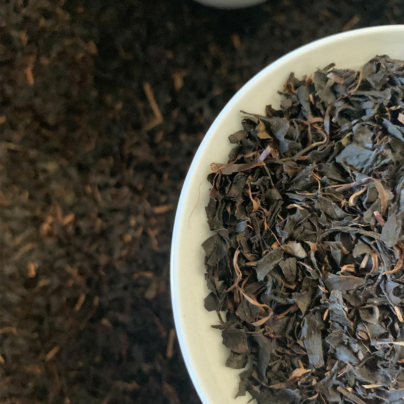 Black tea large piece broken tea piece teabag tea drink fruit tea milk tea milk cover tea extract raw material Red broken tea bulk wholesale