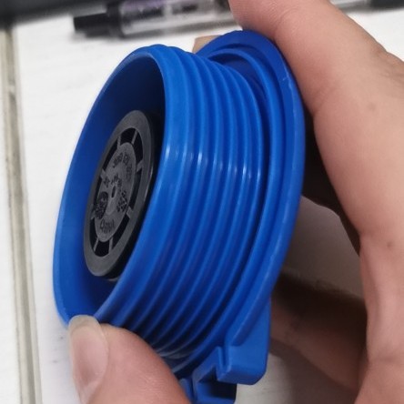 Passat Bora Polo Langyi Tiguan Water Tank Cover Storage Kettle Cover 3B 0 121 321 3B0121321