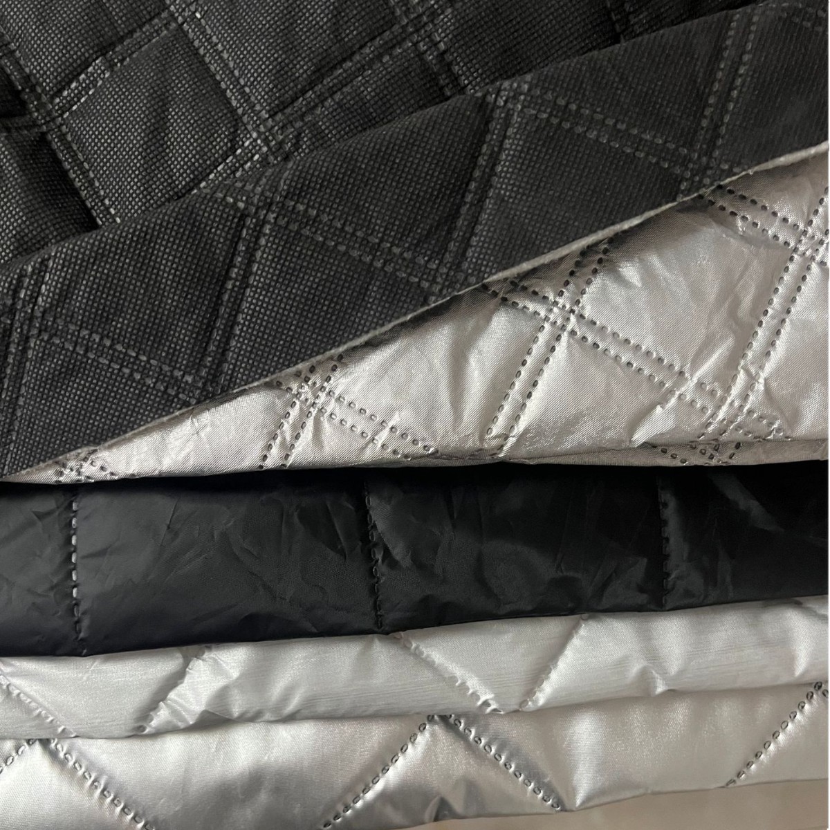Ready Supply of Car Sunshade, Snow Shield, Aluminum Film Composite New Material, Non-Woven Two-In-One Ultrasonic Pressed Cotton Fabric