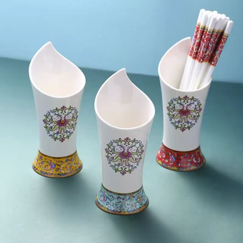 A Large Number of Ready-Made Ceramic Chopstick Barrels for Home Restaurants Wholesale Chinese-Style Drain Chopstick Baskets Pure White