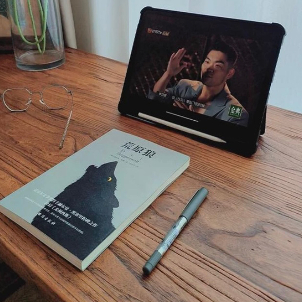 Old Elm Wood Solid Wood Writing Desk Log Tableboard Desk Tea Table Dining Table Long Table Bar Large Board Tableboard