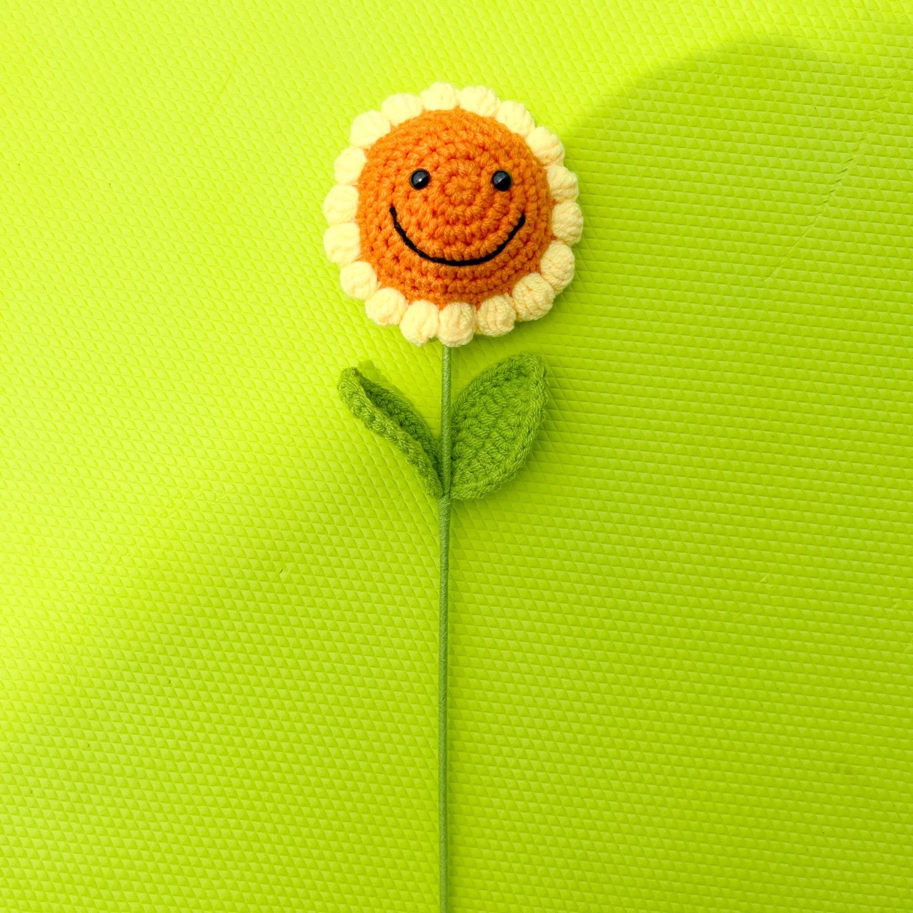 Smiley Sunflower Finished Hand-Woven Flower Finished Eternal Flower Teachers' Day Children's Day Gift Night Market Stall