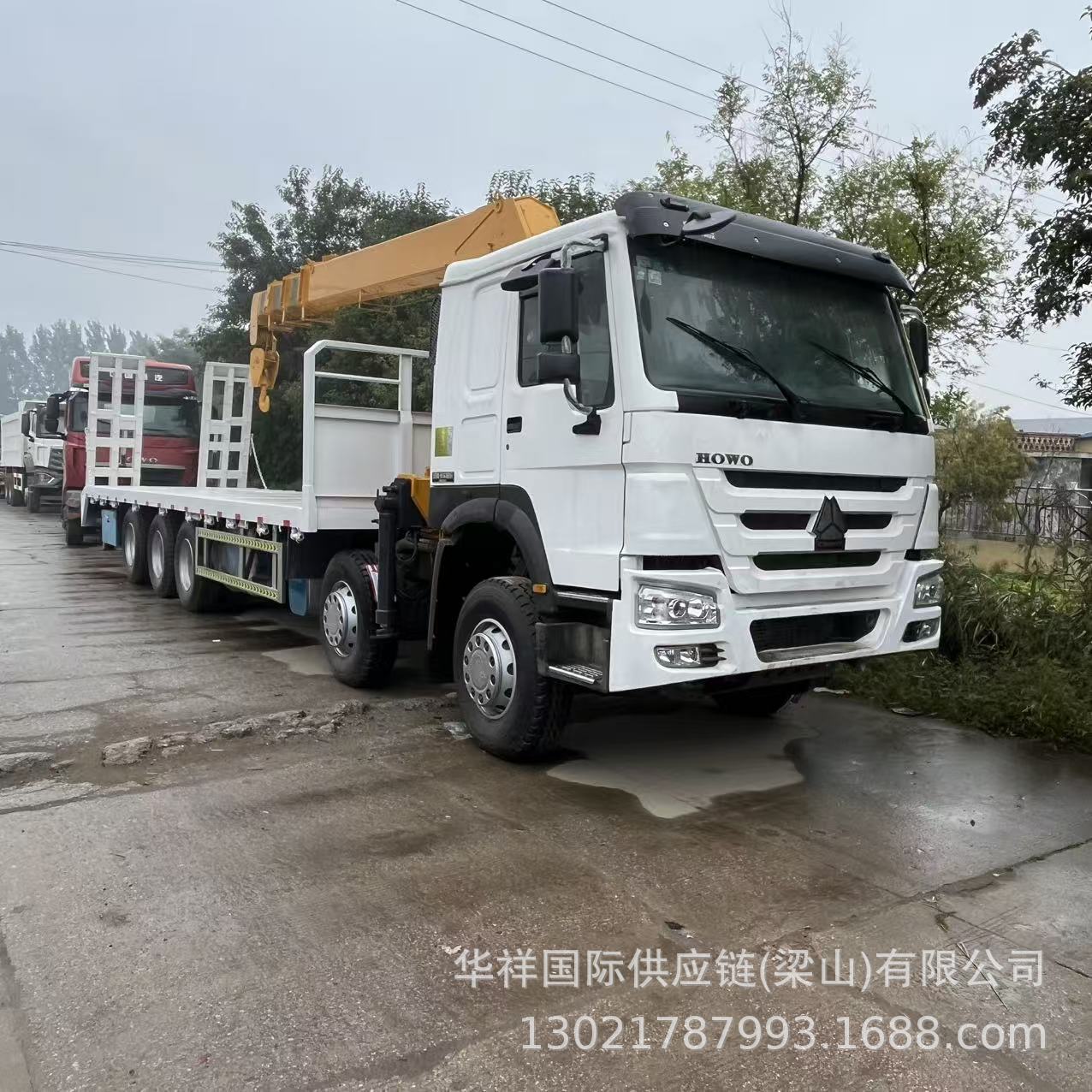 Exported to Africa Remanufactured Howo Dump Truck 10-Wheel 12-Wheel 371 Horsepower Straight Arm Mobile Crane Folding Crane