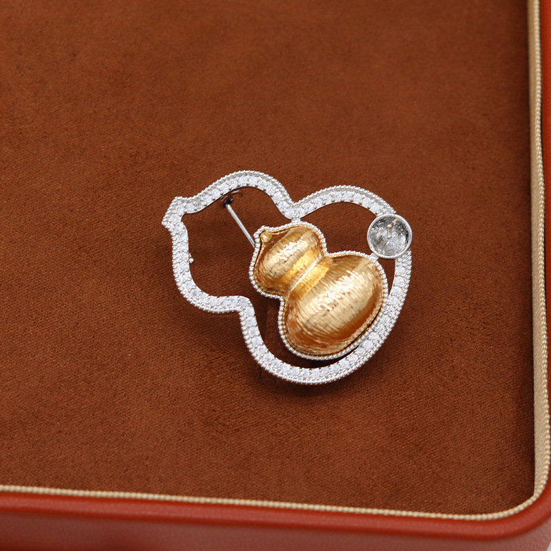 New Retro New Chinoiserie Cut Out Gourd DIY Pearl Brooch Accessories White Mother-Of-Pearl Elegant Corsage Brooch Accessories