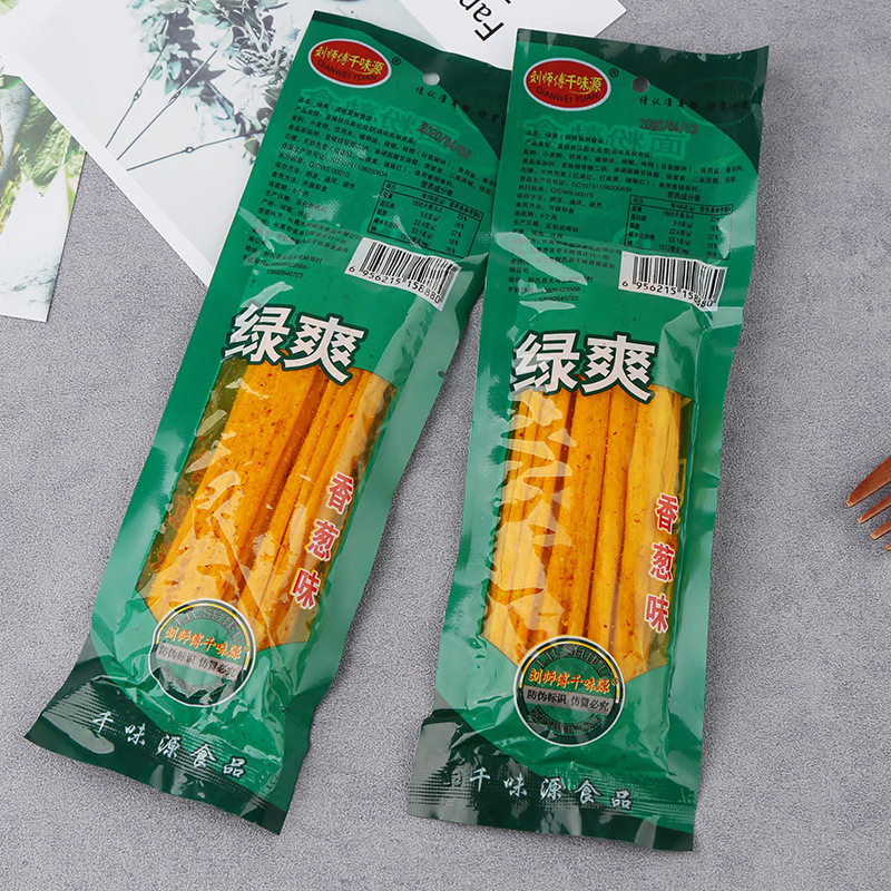 [Lightning Warehouse Specially Supply] Master Liu Qianweiyuan Lishuang Chive Flavor Spicy Strips 16G/Bag Delicious