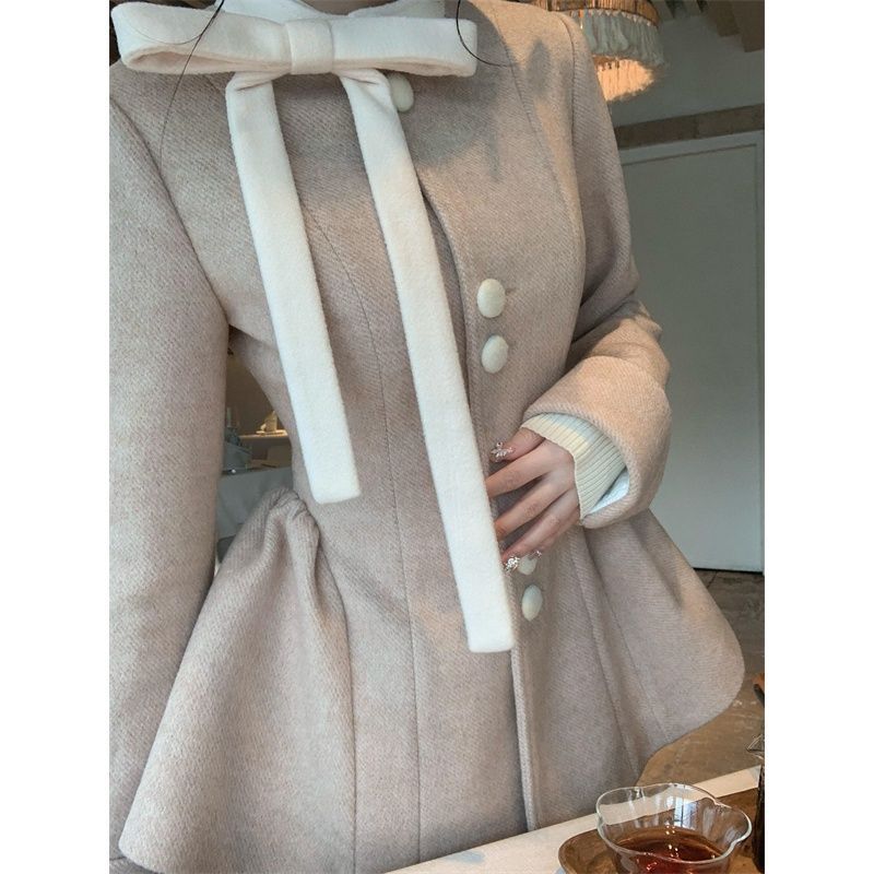 French-Style Elegant Lady Waist-Cinching Skirt Cape Wool Coat Slimming Shorts Autumn and Winter New Two-Piece Set for Women