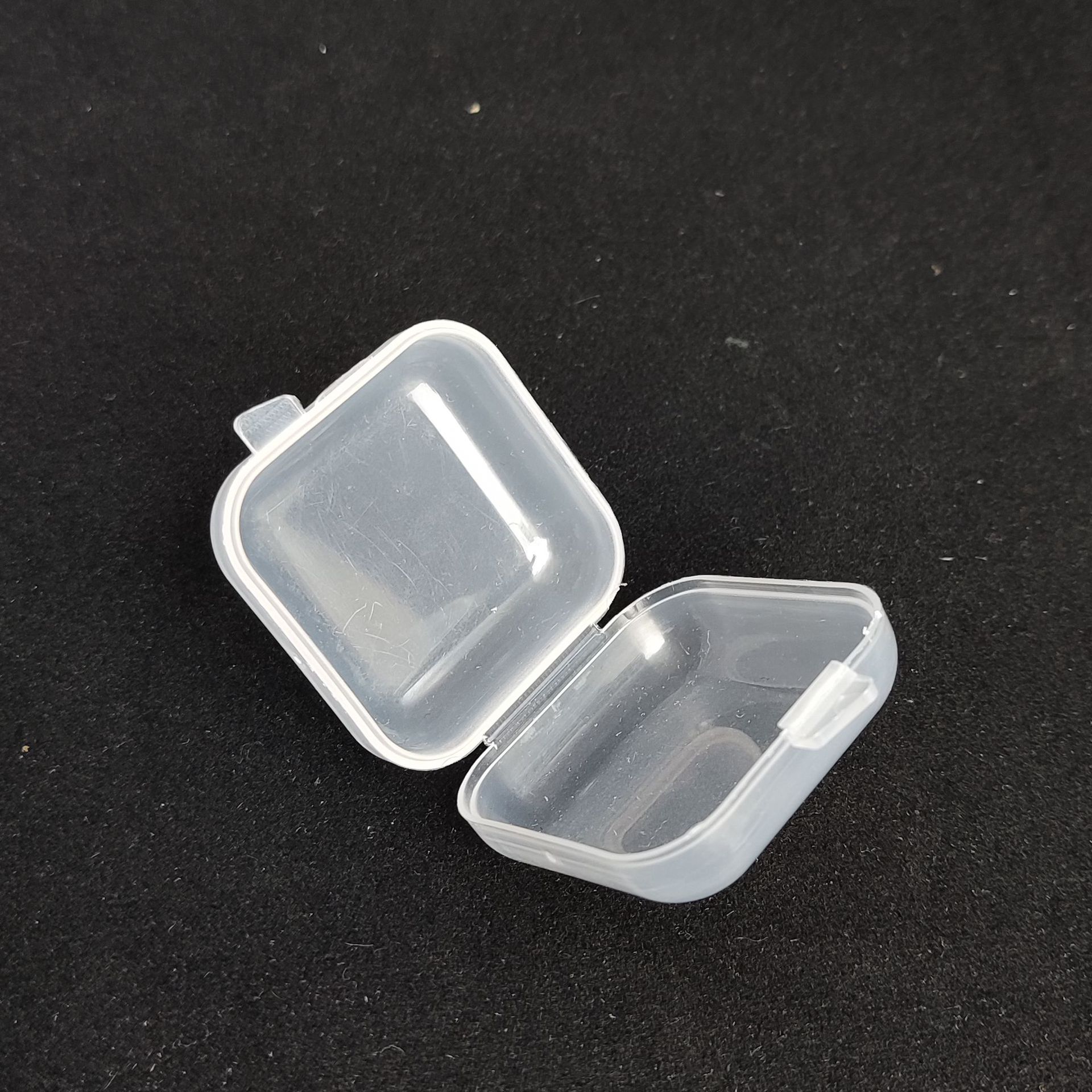 3.5 Highly Transparent Small Square Box Portable Earplug Box Pp Storage Box Fishhook Box Mini Small Box with Lid Small Plastic Box