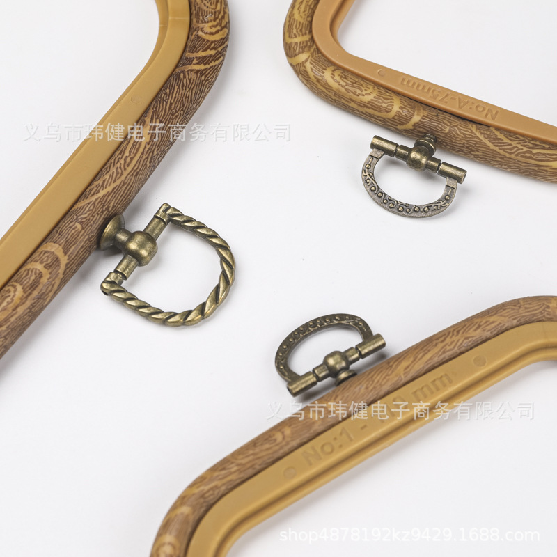 2024 Cross Stitch Frame Embroidery Frame Embroidery Stretch Retro Embroidery Circle Antique Wood Grain Embroidery Circle ABS Plastic Multi-Size